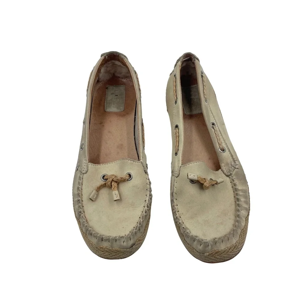 UGG step into
